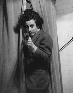 Alan Saly as Henry Sorelli.
